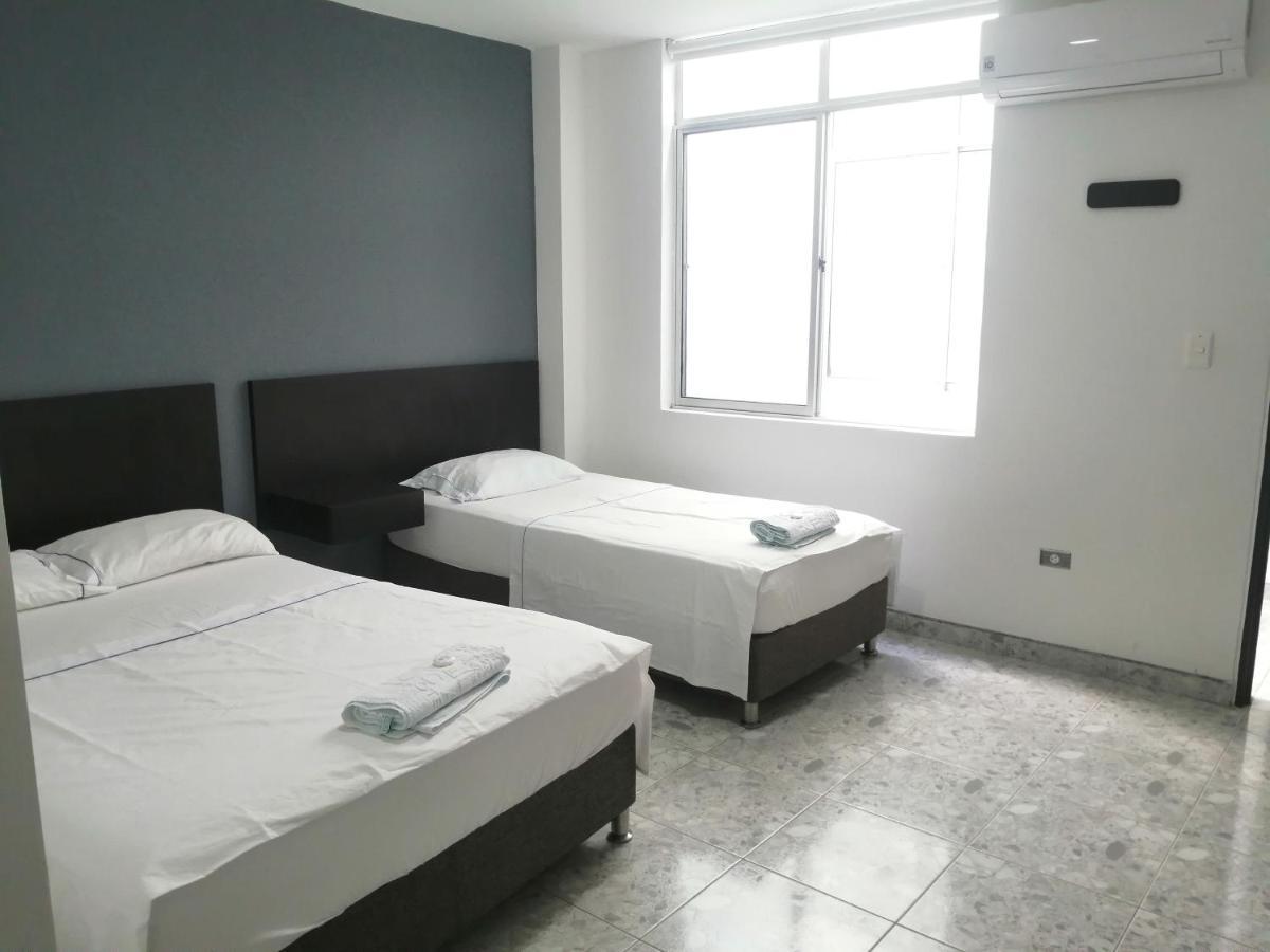 Hotel Bucare Yopal Zewnętrze zdjęcie