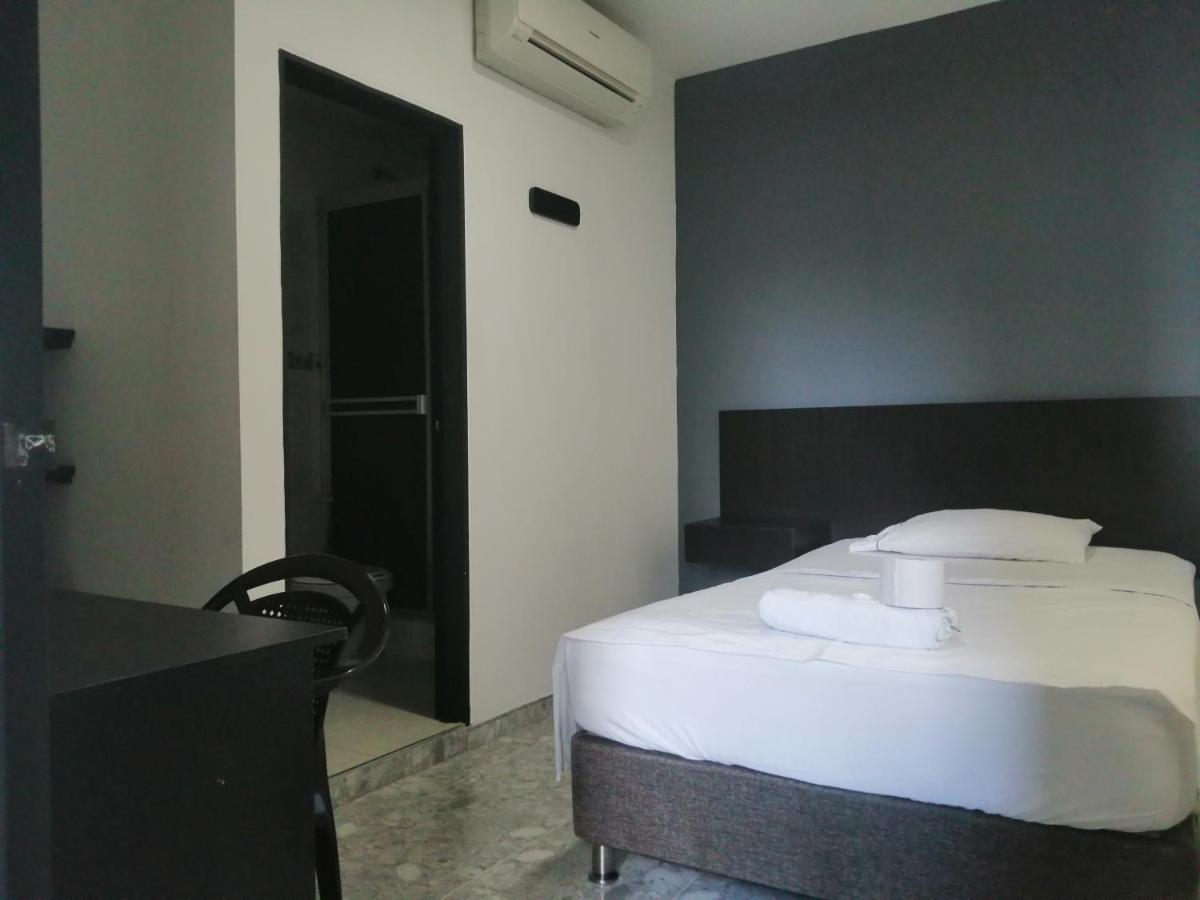 Hotel Bucare Yopal Zewnętrze zdjęcie