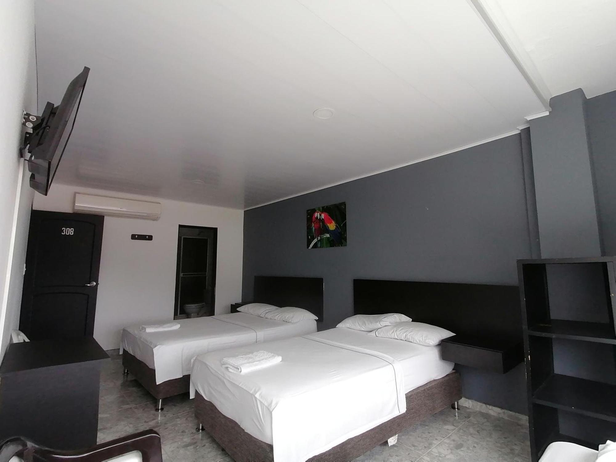 Hotel Bucare Yopal Zewnętrze zdjęcie