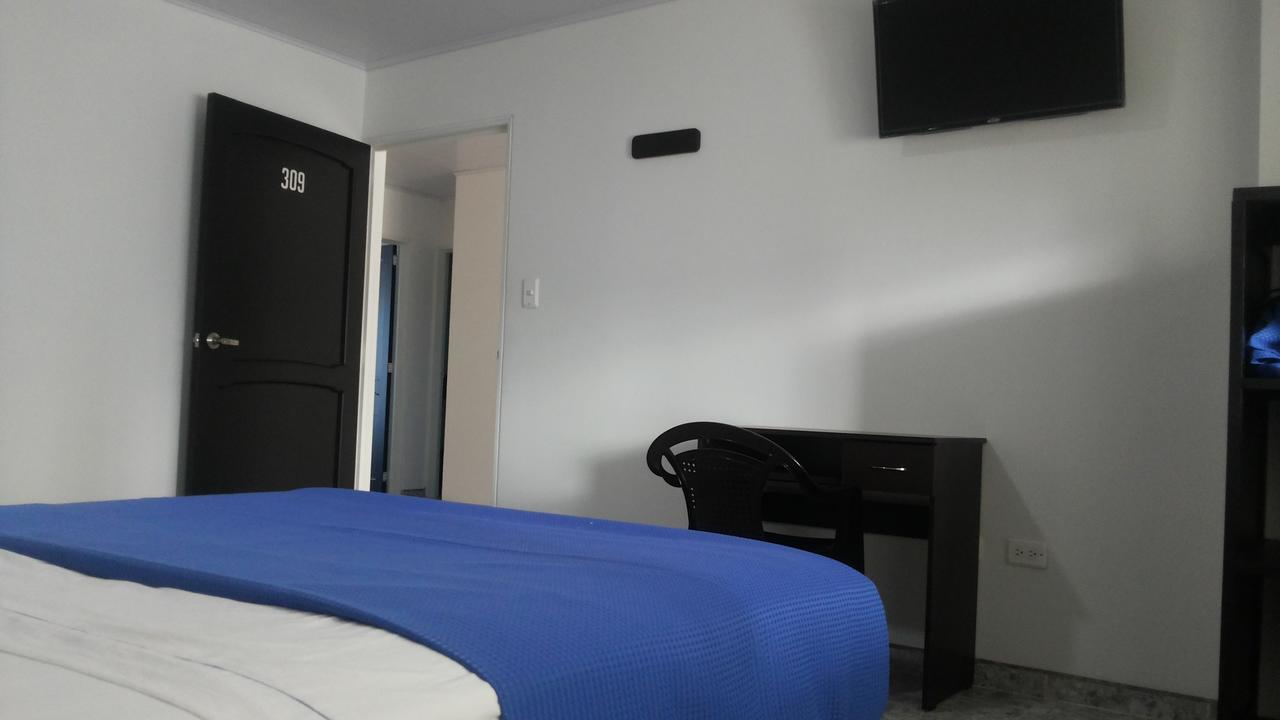 Hotel Bucare Yopal Zewnętrze zdjęcie
